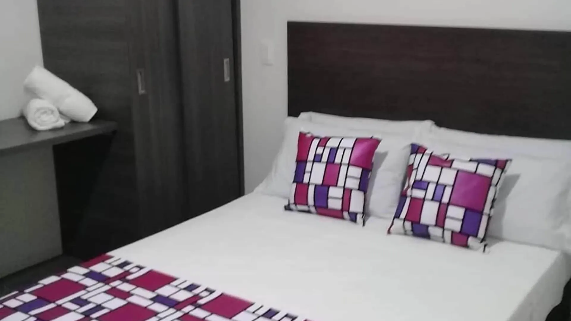 ***  Hotel Palmas Del Estadio Colombia