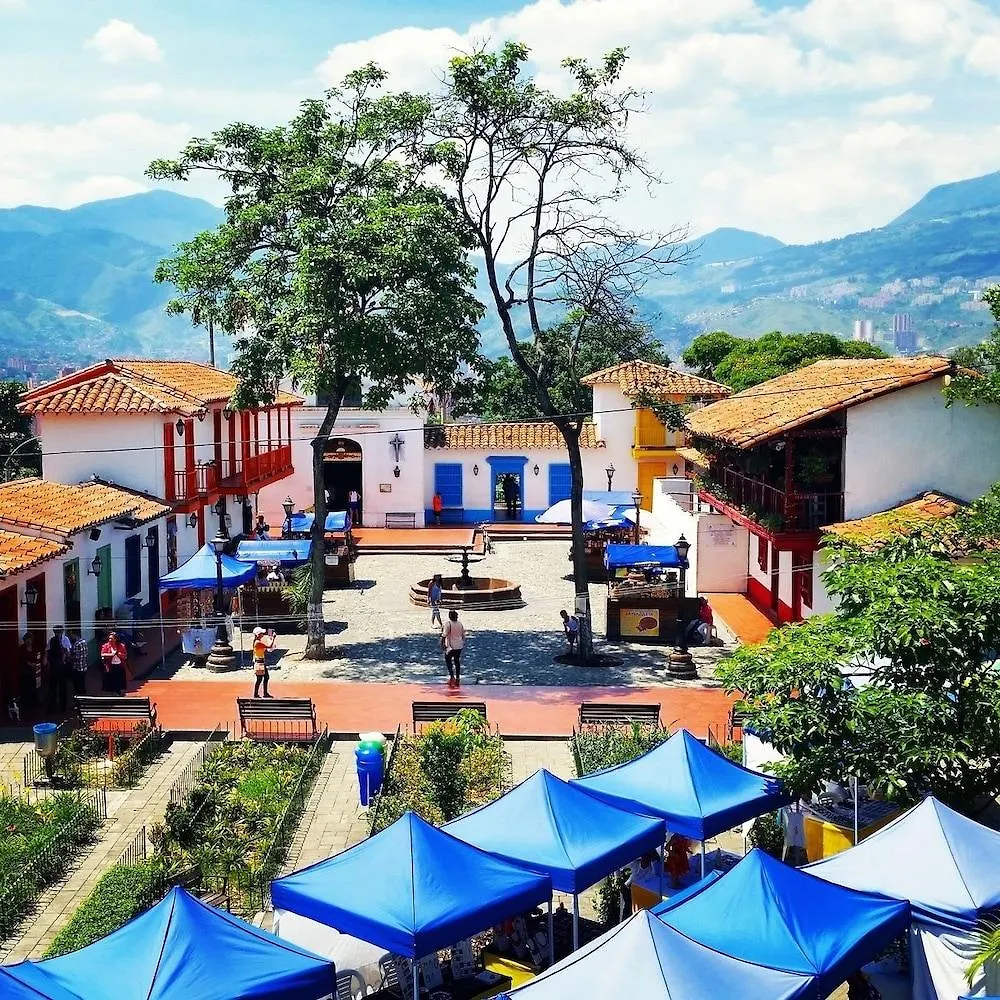 Hotel Palmas Del Estadio Medellin