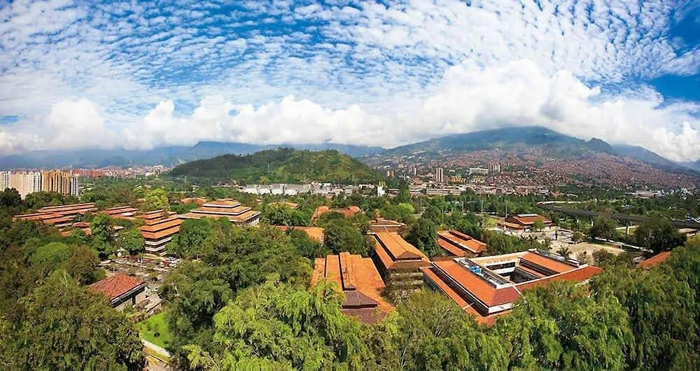 Hotel Palmas Del Estadio Colombia