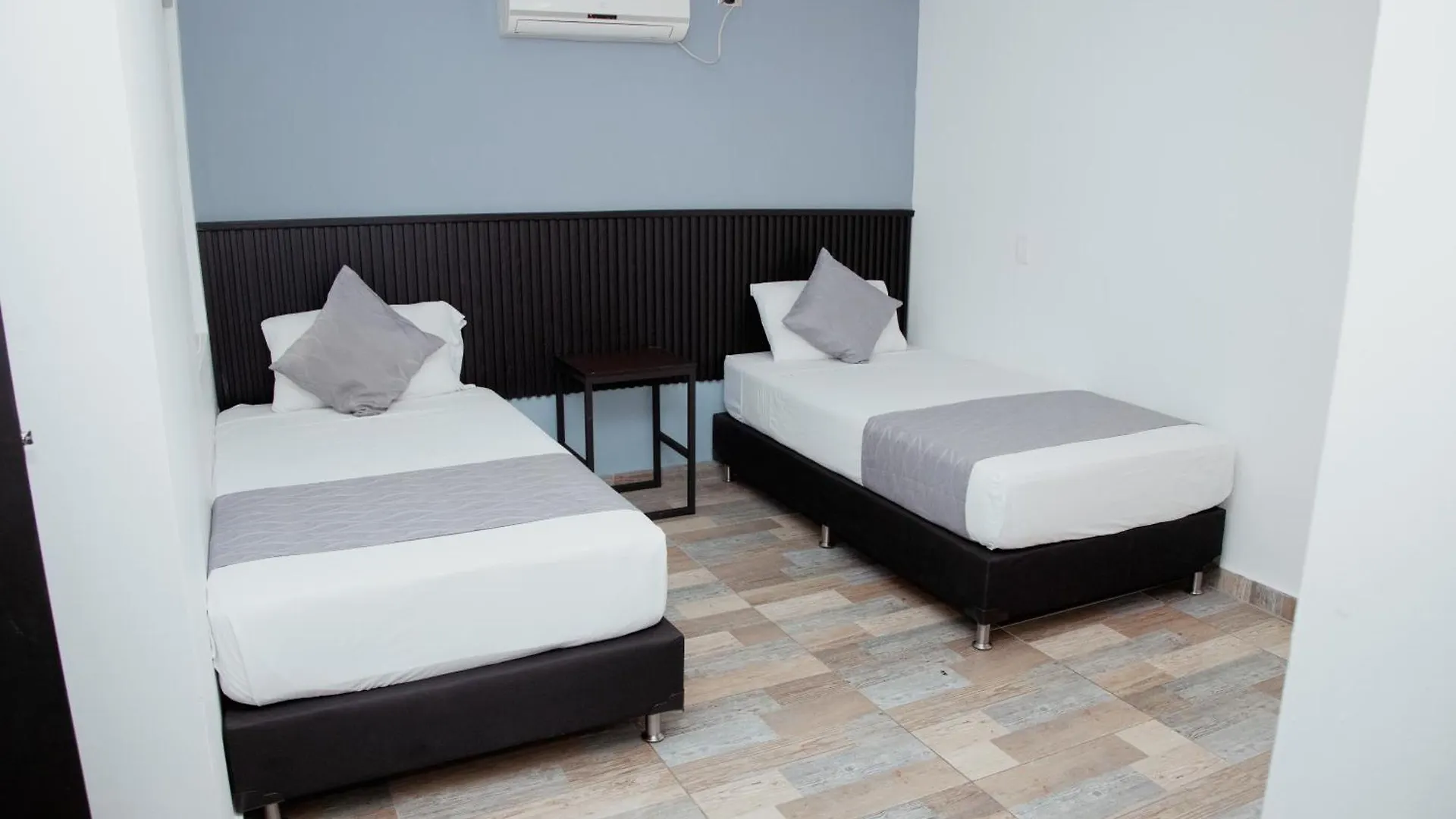 Hotel Palmas Del Estadio